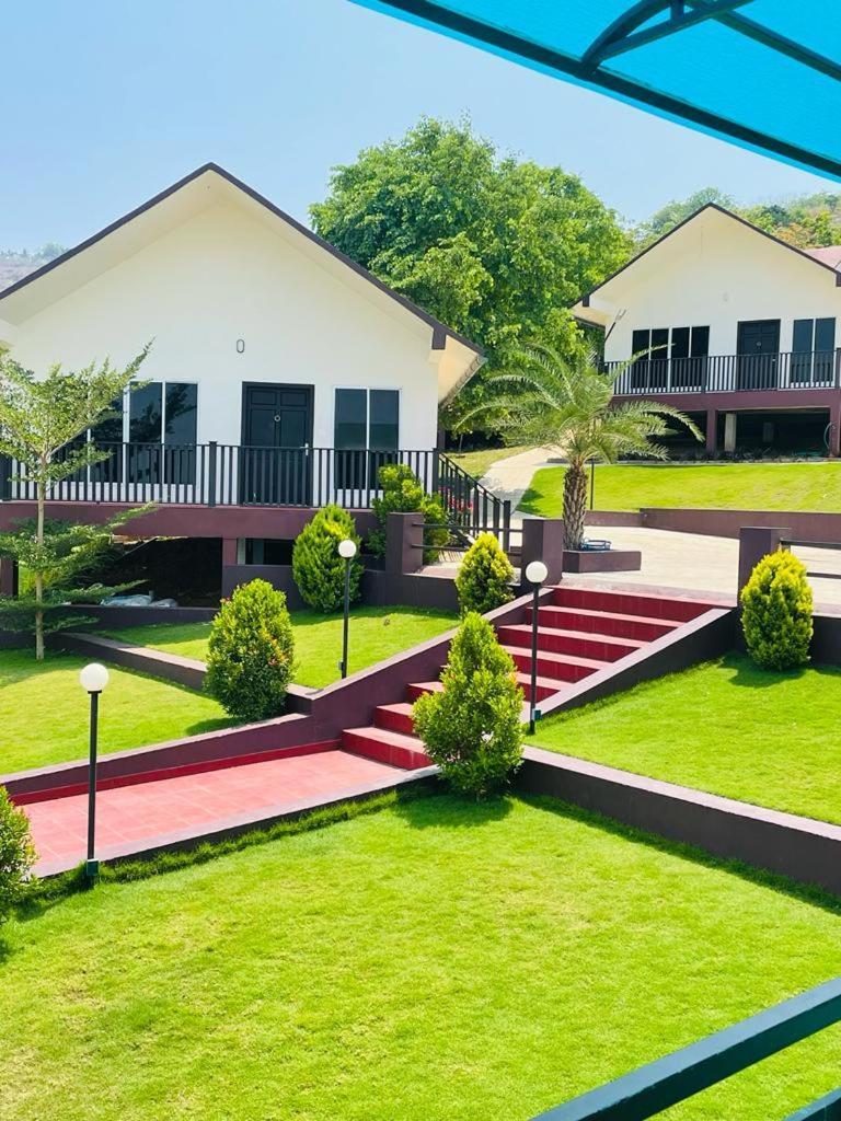 Whiteflower Mountain Resort Perintalmanna Ngoại thất bức ảnh